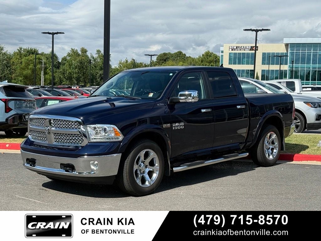 2016 RAM 1500 Laramie - 4WD / CLEAN CARFAX / ONE OWNER