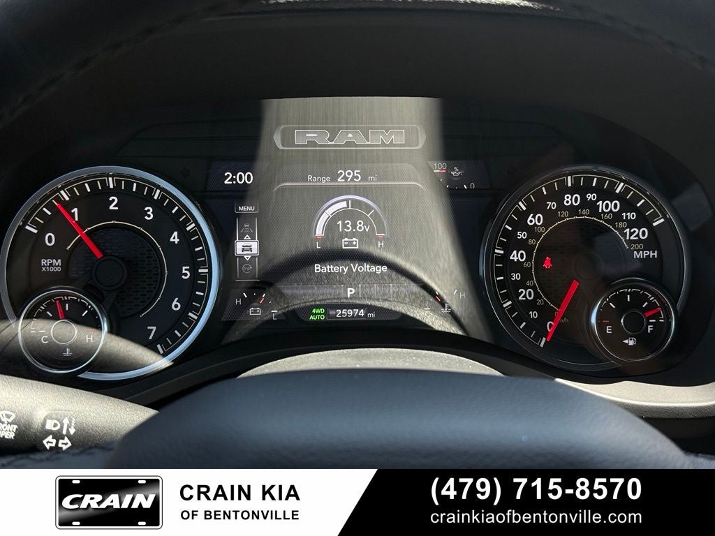 2025 RAM 1500 Laramie - 4WD / CLEAN CARFAX