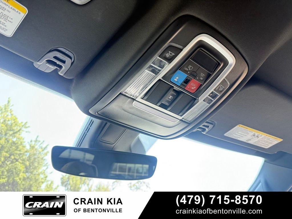 2025 RAM 1500 Laramie - 4WD / CLEAN CARFAX