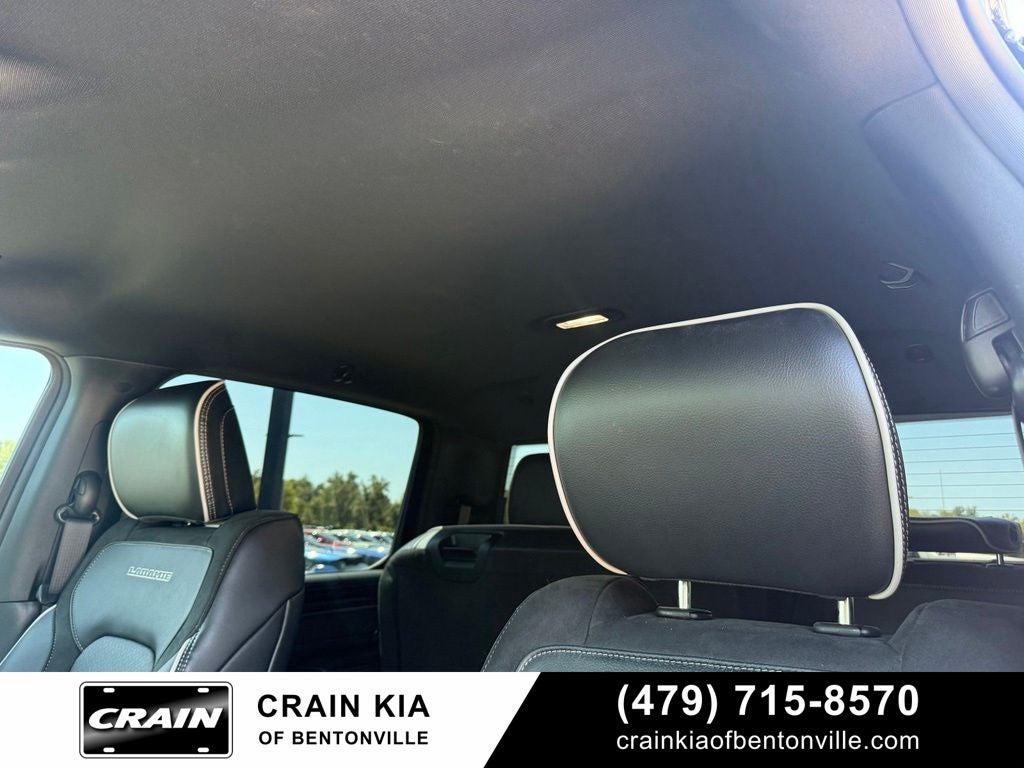 2025 RAM 1500 Laramie - 4WD / CLEAN CARFAX