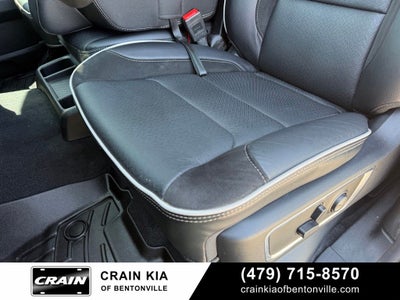 2025 RAM 1500 Laramie - 4WD / CLEAN CARFAX