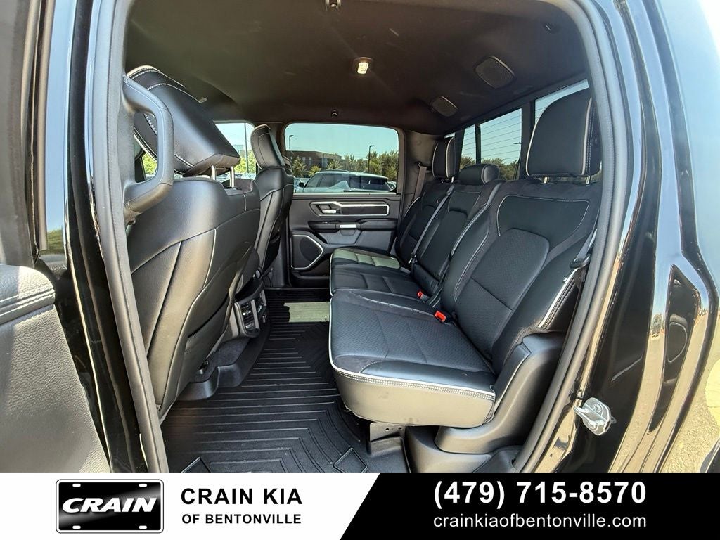 2025 RAM 1500 Laramie - 4WD / CLEAN CARFAX