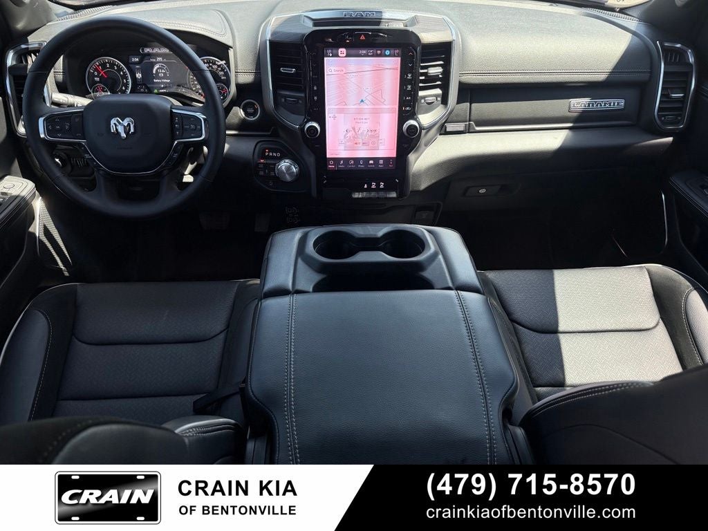2025 RAM 1500 Laramie - 4WD / CLEAN CARFAX