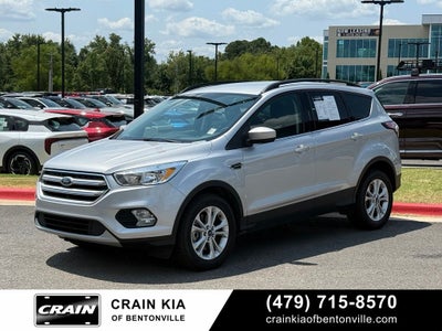 2018 Ford Escape SE - 4WD / CLEAN CARFAX / ONE OWNER