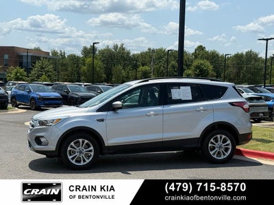 2018 Ford Escape SE - 4WD / CLEAN CARFAX / ONE OWNER