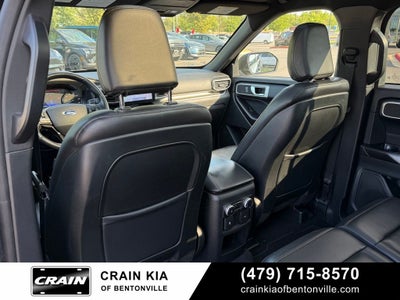2020 Ford Explorer XLT - 4WD / PANORAMIC SUNROOF / CLEAN CARFAX