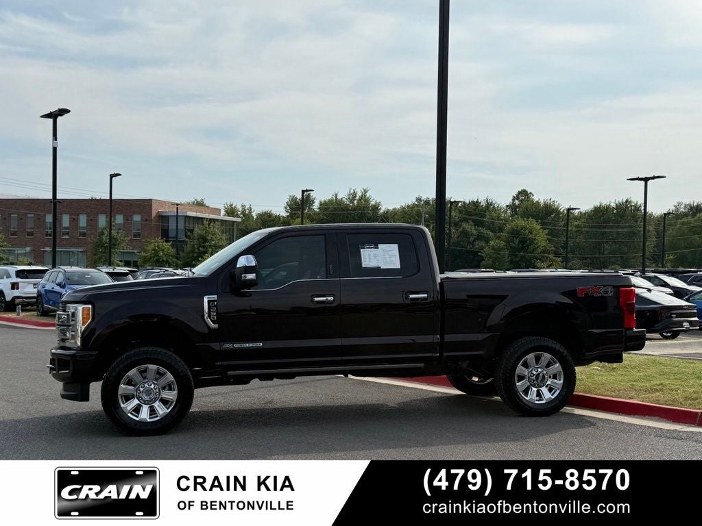 2019 Ford F-250SD Platinum - 4WD / PANORAMIC SUNROOF / ONE OWNER