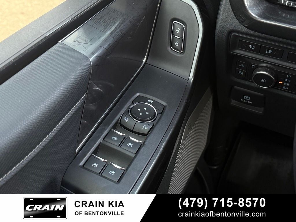 2021 Ford F-150 XLT - 4WD / CLEAN CARFAX