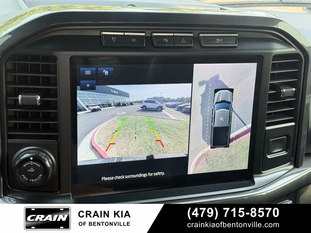 2021 Ford F-150 XLT - 4WD / CLEAN CARFAX