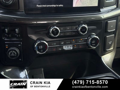 2021 Ford F-150 XLT - 4WD / CLEAN CARFAX