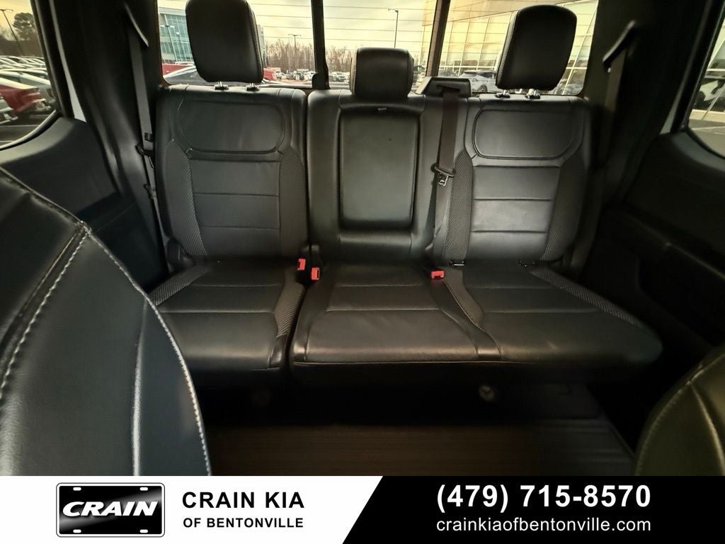 2022 Ford F-150 Raptor - 4WD / CLEAN CARFAX HISTORY