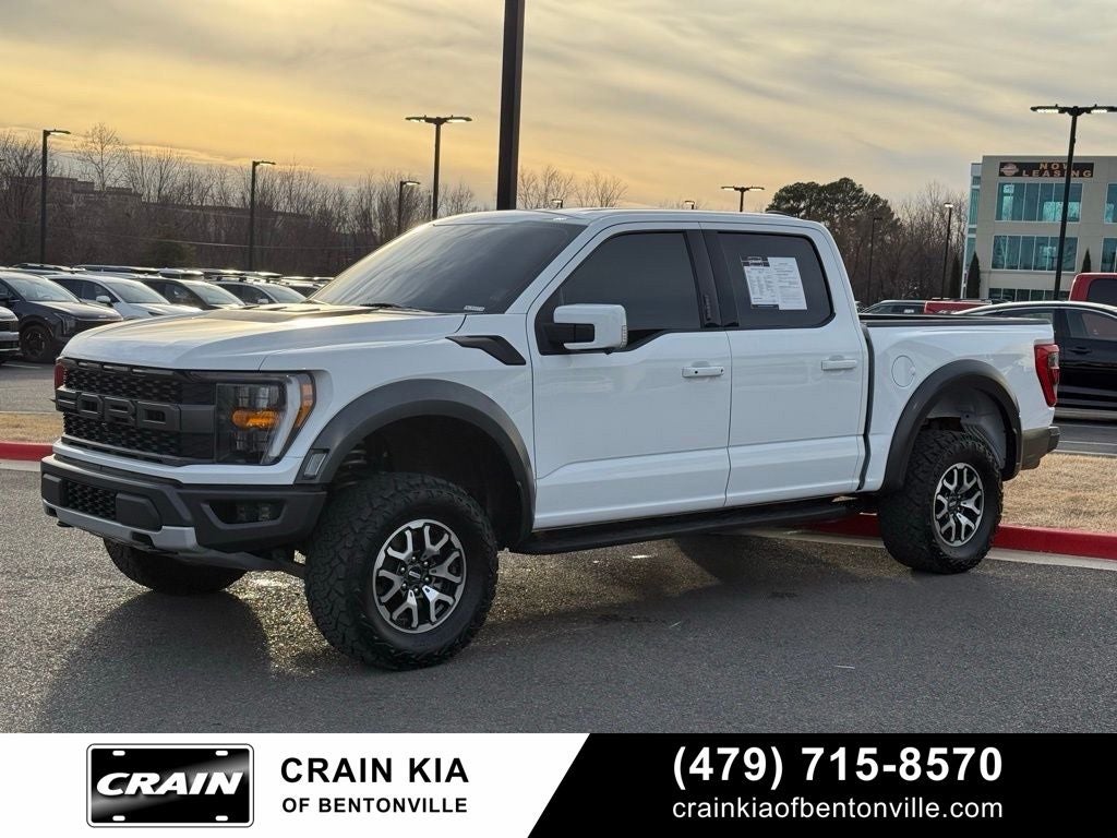2022 Ford F-150 Raptor - 4WD / CLEAN CARFAX HISTORY