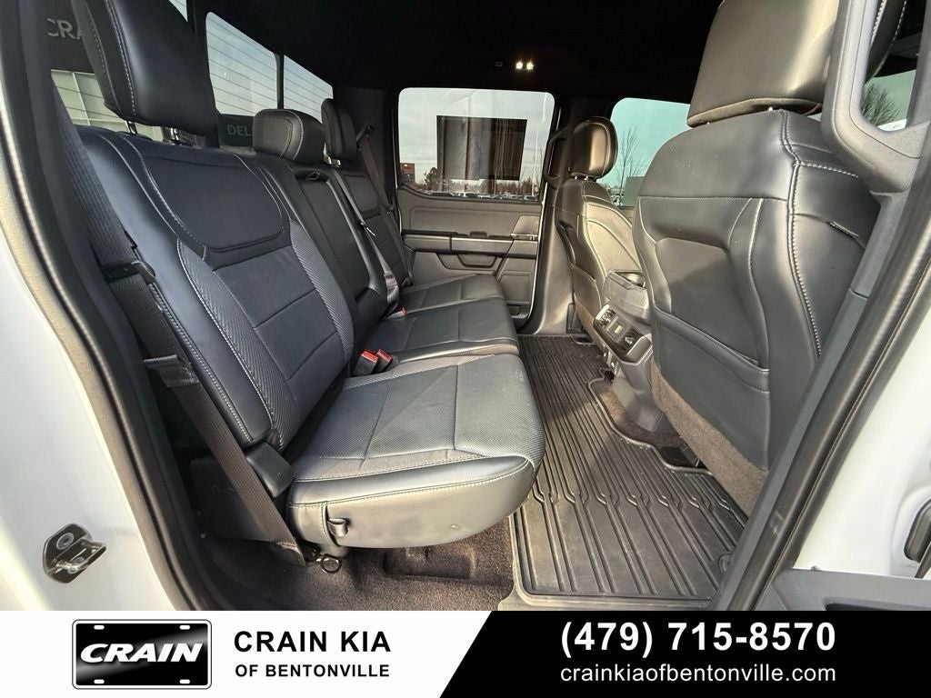 2022 Ford F-150 Raptor - 4WD / CLEAN CARFAX HISTORY