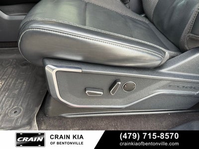 2022 Ford F-150 Raptor - 4WD / CLEAN CARFAX HISTORY