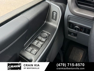 2025 Ford F-150 XLT - 4WD / CLEAN CARFAX