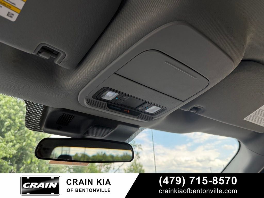 2025 Ford F-150 XLT - 4WD / CLEAN CARFAX