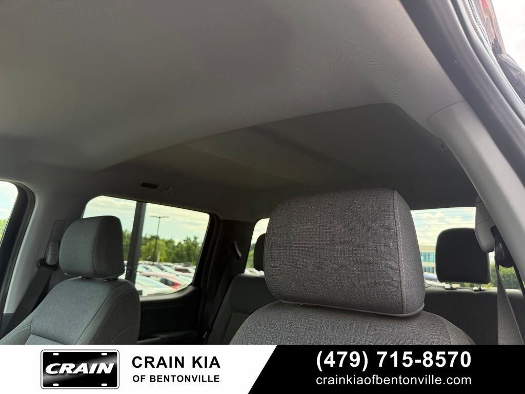 2025 Ford F-150 XLT - 4WD / CLEAN CARFAX