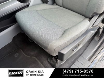 2025 Ford F-150 XLT - 4WD / CLEAN CARFAX