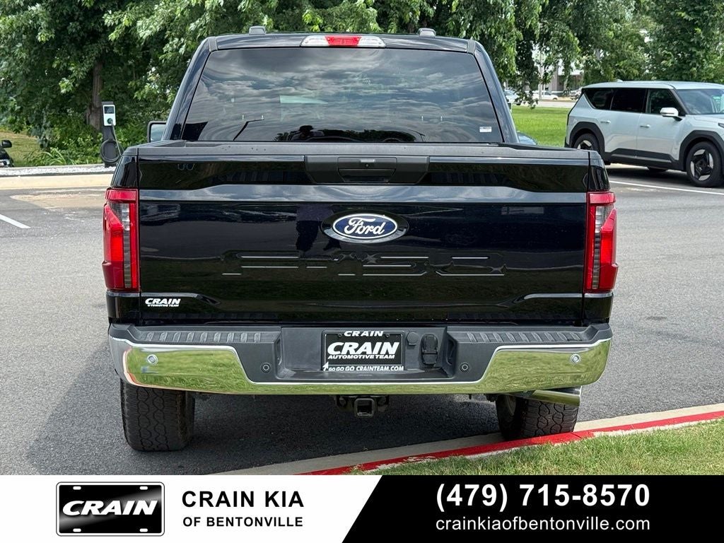 2025 Ford F-150 XLT - 4WD / CLEAN CARFAX