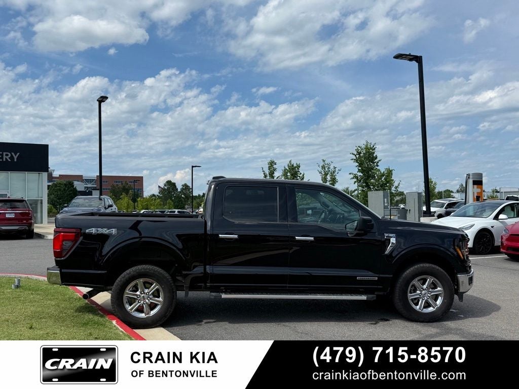2025 Ford F-150 XLT - 4WD / CLEAN CARFAX