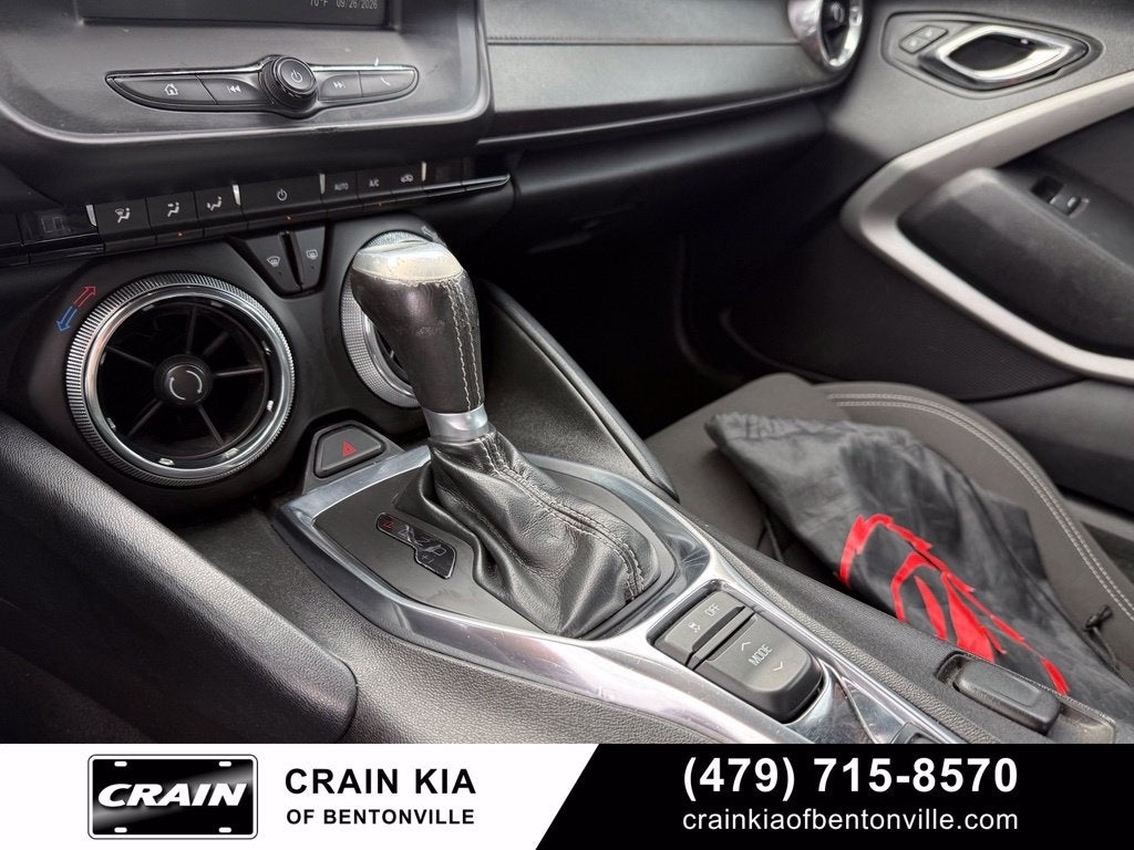 2016 Chevrolet Camaro 1LT - CLEAN CARFAX