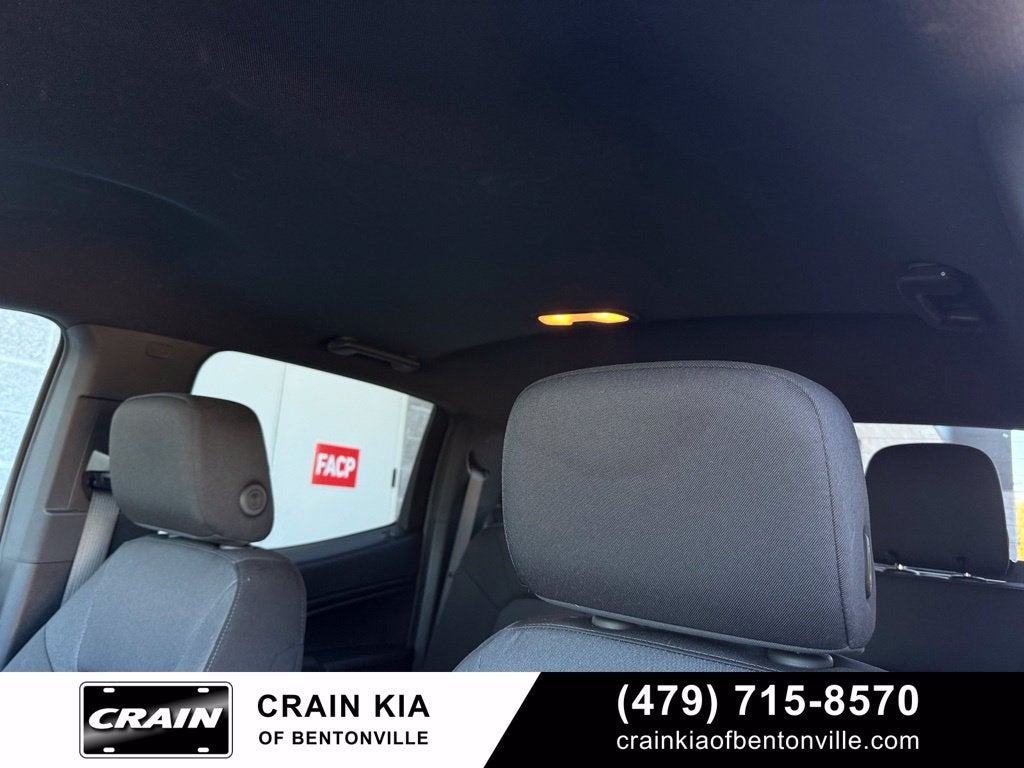2024 Chevrolet Colorado Work Truck - CLEAN CARFAX / ONE OWNER