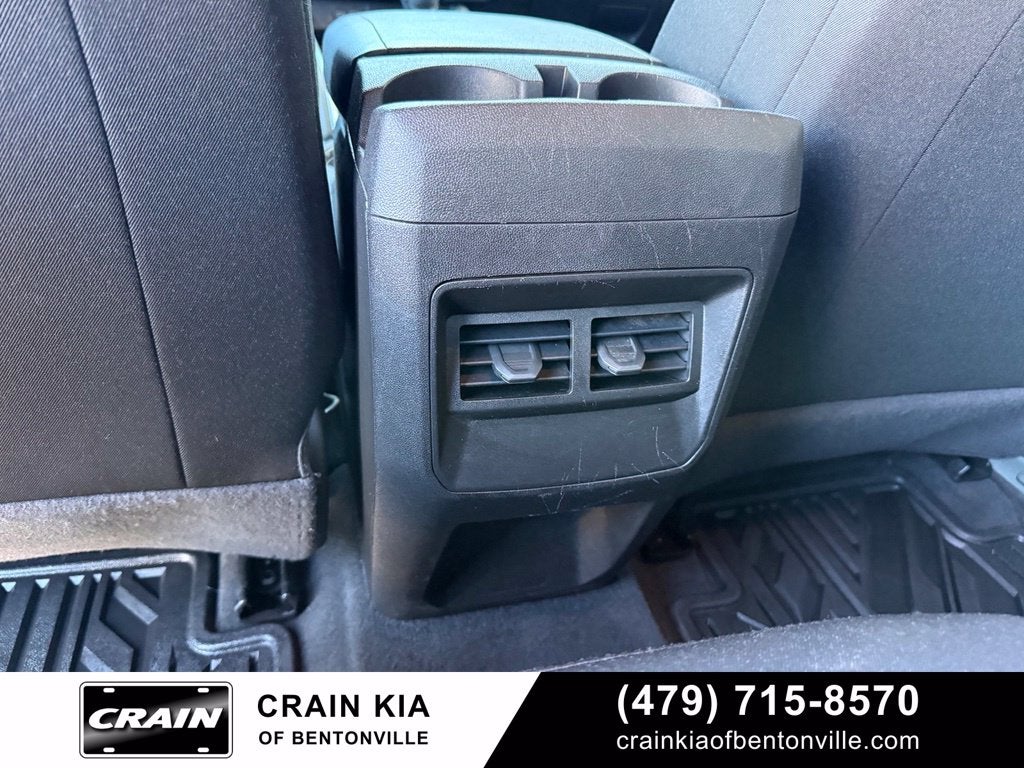 2024 Chevrolet Colorado Work Truck - CLEAN CARFAX / ONE OWNER
