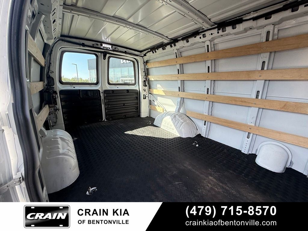 2024 GMC Savana 2500 Work Van - CARFAX ONE OWNER