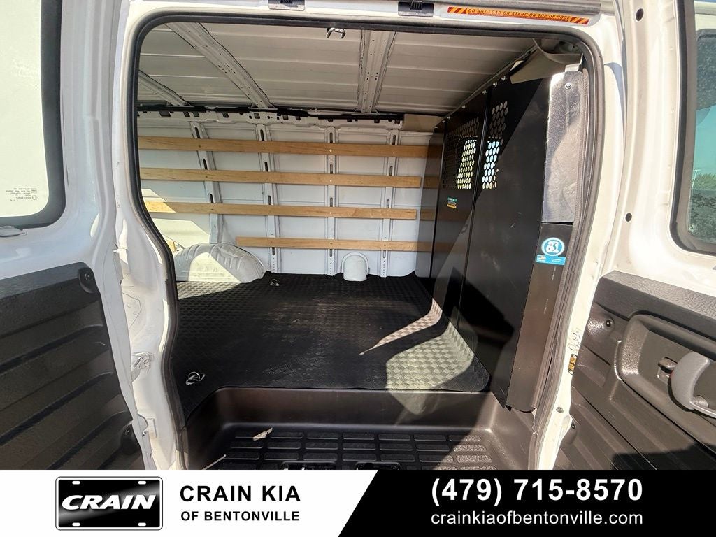 2024 GMC Savana 2500 Work Van - CARFAX ONE OWNER