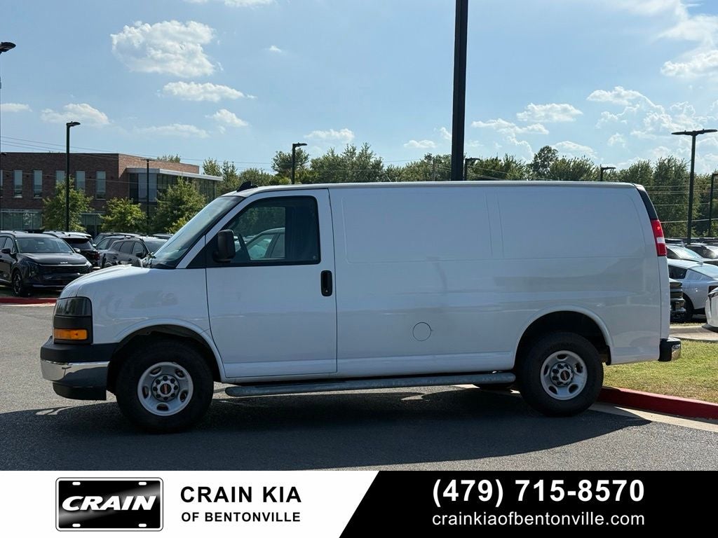 2024 GMC Savana 2500 Work Van - CARFAX ONE OWNER