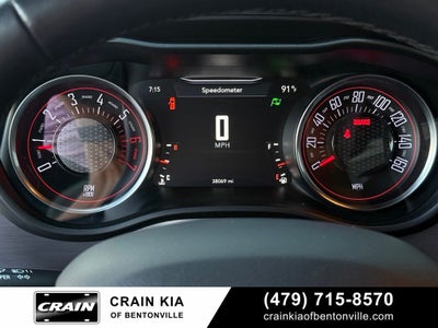 2017 Dodge Challenger R/T - CLEAN CARFAX / SUNROOF