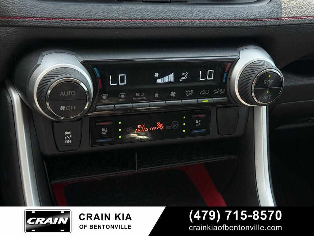 2023 Toyota RAV4 TRD Off Road - AWD / SUNROOF / CLEAN CARFAX