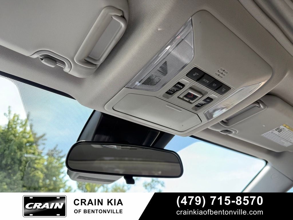 2023 Toyota RAV4 TRD Off Road - AWD / SUNROOF / CLEAN CARFAX