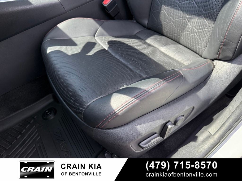 2023 Toyota RAV4 TRD Off Road - AWD / SUNROOF / CLEAN CARFAX