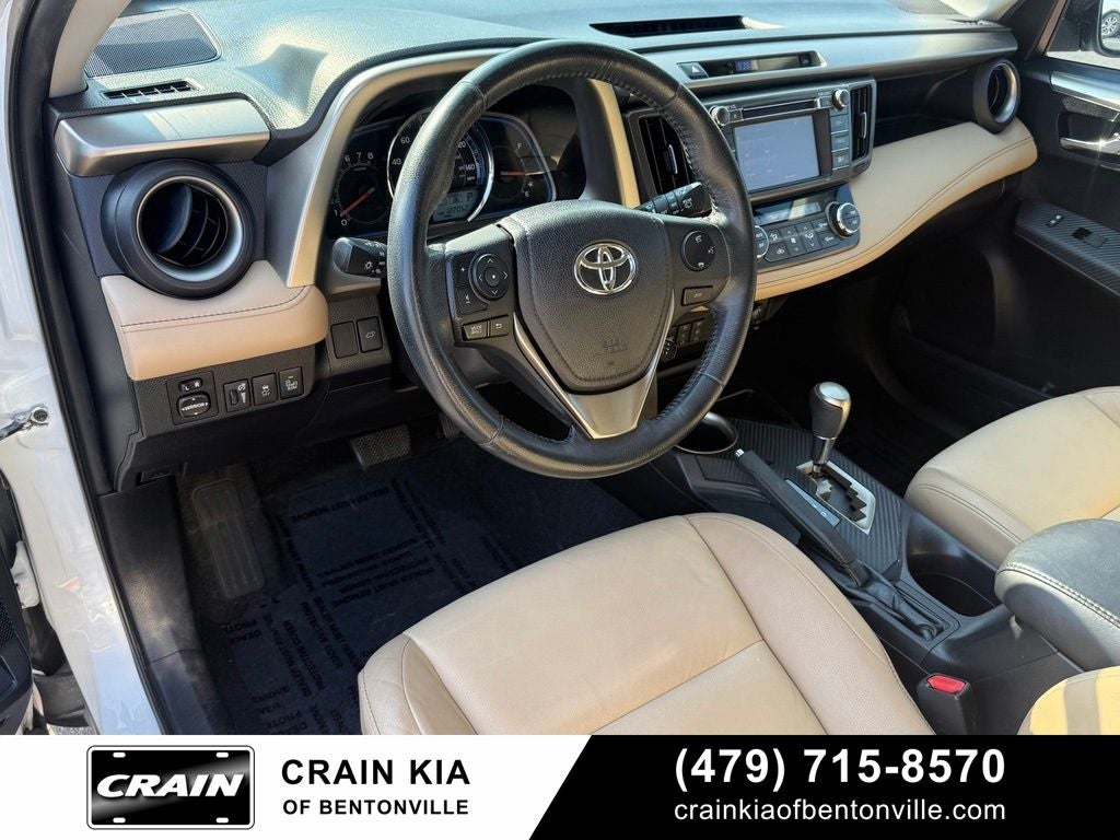 2014 Toyota RAV4 Limited - SUNROOF
