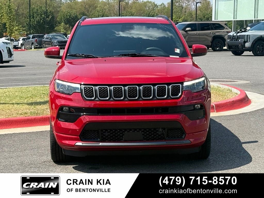2024 Jeep Compass Limited - 4WD / PANORAMIC SUNROOF / CLEAN CARFAX
