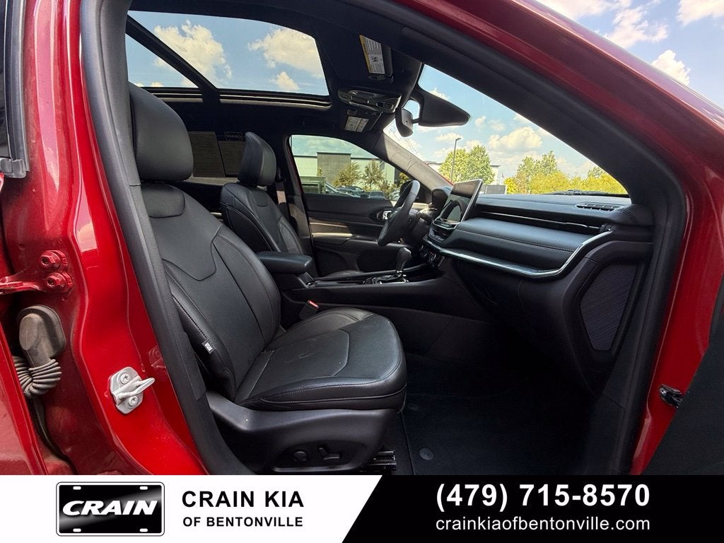 2024 Jeep Compass Limited - 4WD / PANORAMIC SUNROOF / CLEAN CARFAX