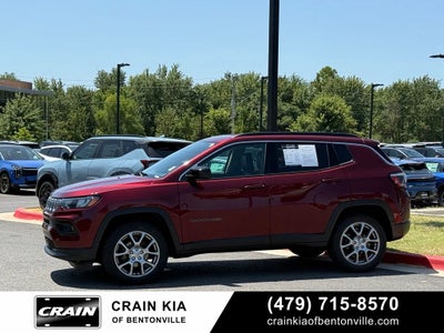 2022 Jeep Compass Latitude Lux - 4WD / CARFAX ONE OWNER