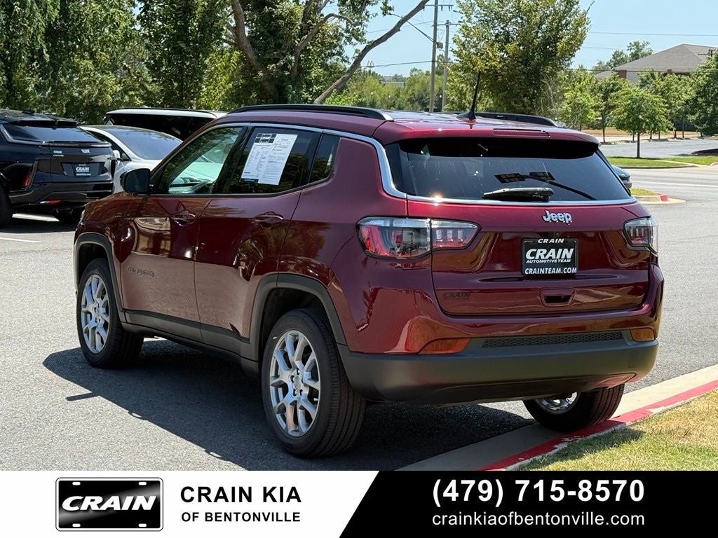 2022 Jeep Compass Latitude Lux - 4WD / CARFAX ONE OWNER