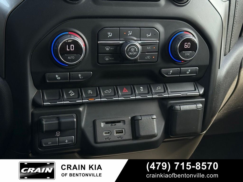 2021 Chevrolet Silverado 1500 LT - 4WD / CLEAN CARFAX