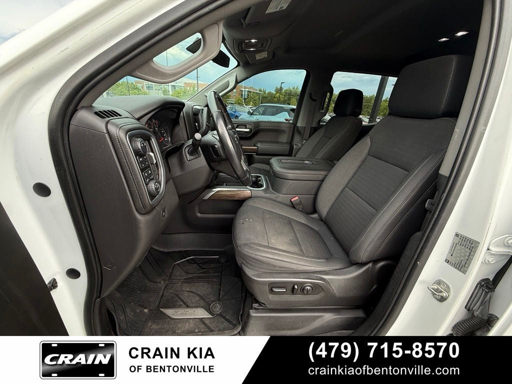 2019 Chevrolet Silverado 1500 RST - 4WD / CLEAN CARFAX