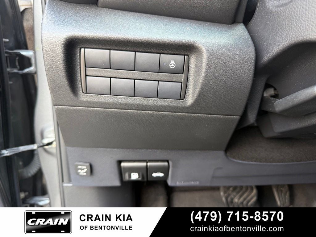 2022 Nissan Kicks SR - CLEAN CARFAX