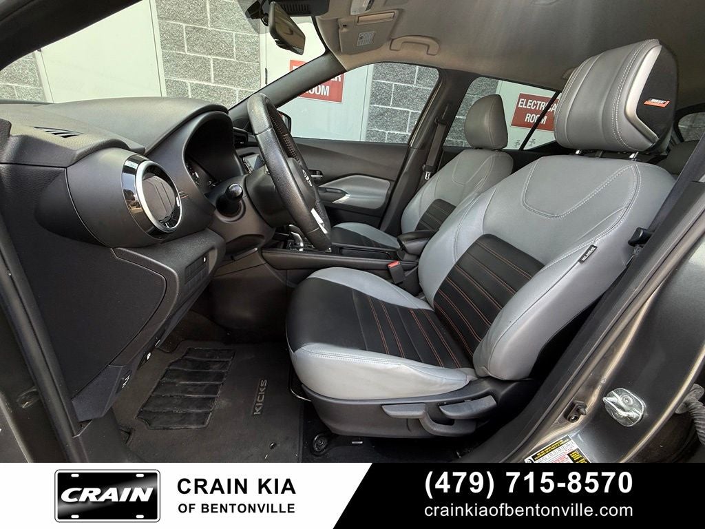 2022 Nissan Kicks SR - CLEAN CARFAX