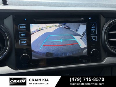2017 Toyota Tacoma TRD Sport V6 - 4WD / CLEAN CARFAX / LIFTED!