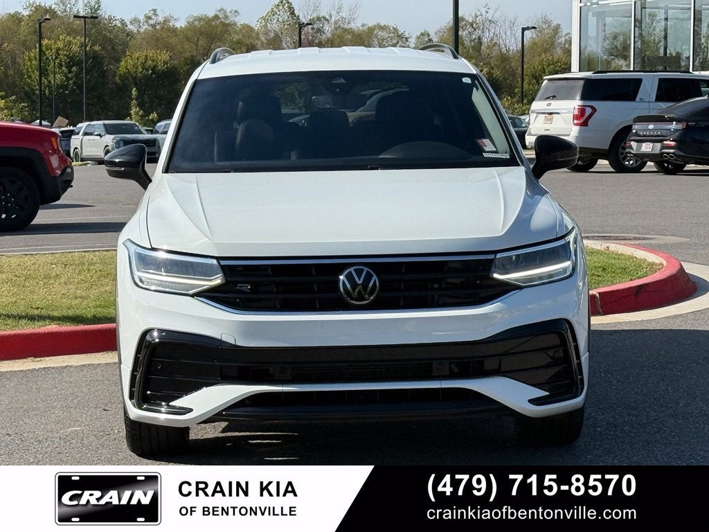 2022 Volkswagen Tiguan 2.0T SE R-Line Black