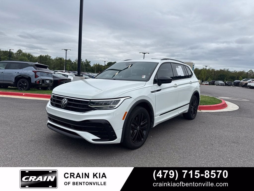 2022 Volkswagen Tiguan 2.0T SE R-Line Black