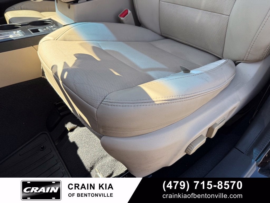 2016 Subaru Outback 2.5i Limited - AWD / SUNROOF / CLEAN CARFAX
