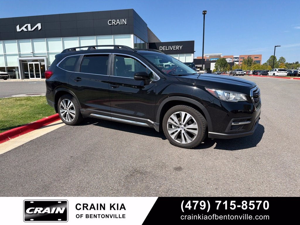 2021 Subaru Ascent Limited / CLEAN CARFAX