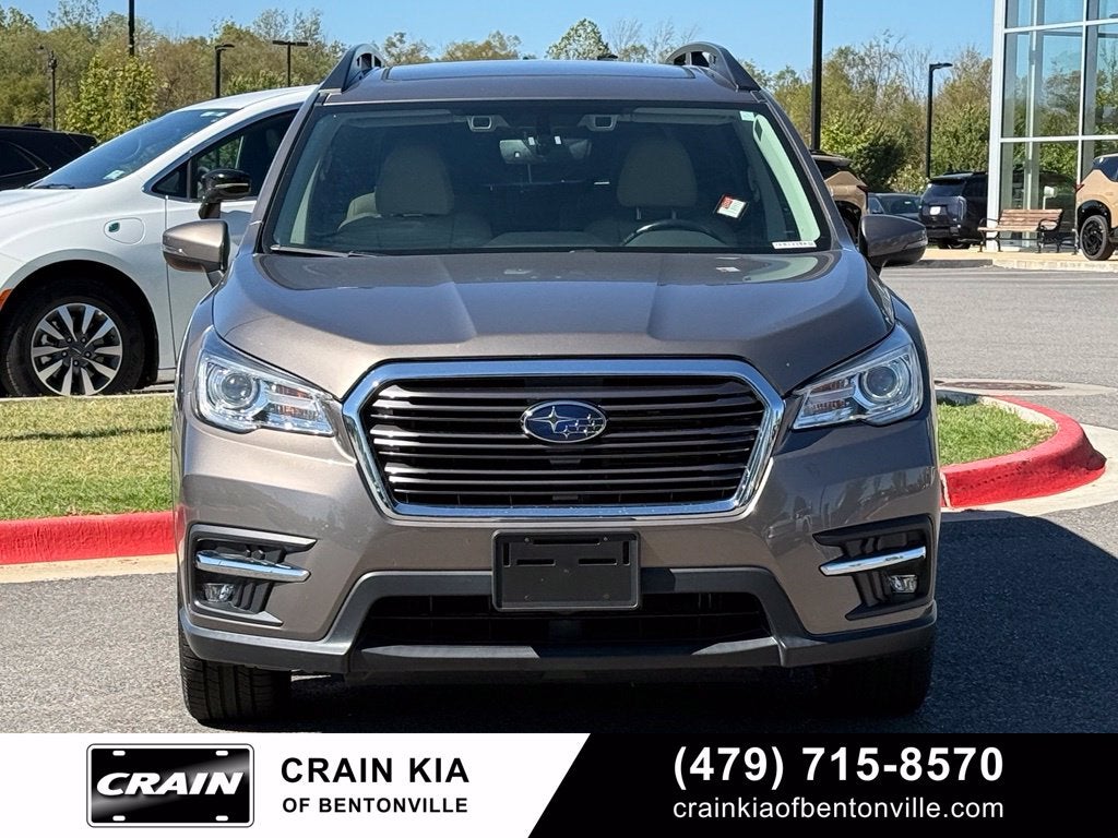 2021 Subaru Ascent Limited - AWD / PANORAMIC SUNROOF / CLEAN CARFAX