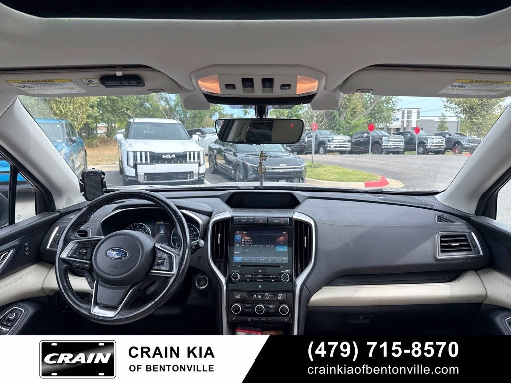 2021 Subaru Ascent Limited - AWD / PANORAMIC SUNROOF / CLEAN CARFAX